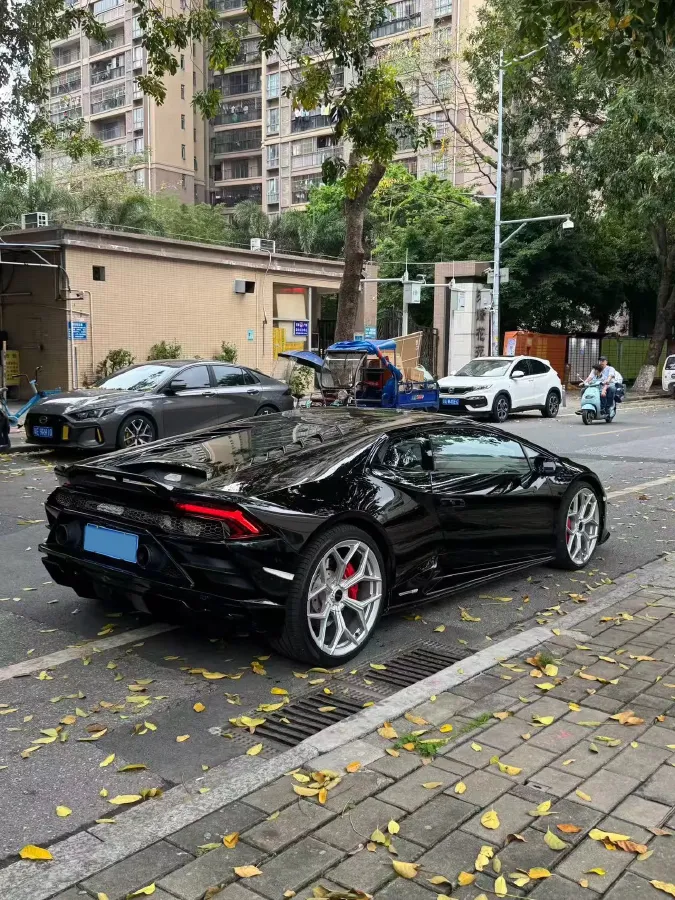 2020 Lamborghini Huracán 5.2L 611HP V10 7DCT,autocango,china used car exporter,china ev exporter,chinese used car exporter,chinese used ev exporter
