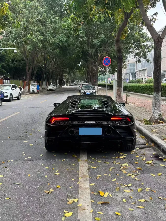 2020 Lamborghini Huracán 5.2L 611HP V10 7DCT,autocango,china used car exporter,china ev exporter,chinese used car exporter,chinese used ev exporter