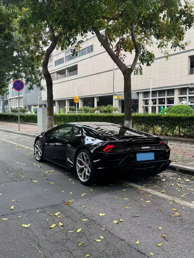 2020 Lamborghini Huracán 5.2L 611HP V10 7DCT,autocango,china used car exporter,china ev exporter,chinese used car exporter,chinese used ev exporter
