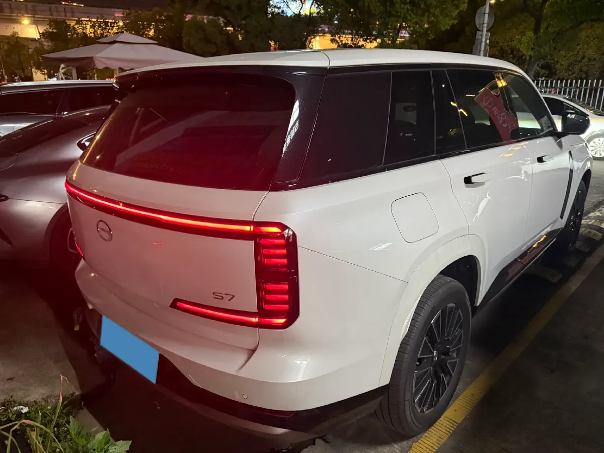 2025 GAC Trumpchi S7 1.5T 160HP L4 1DHT PHEV,autocango,china used car exporter,china ev exporter,chinese used car exporter,chinese used ev exporter