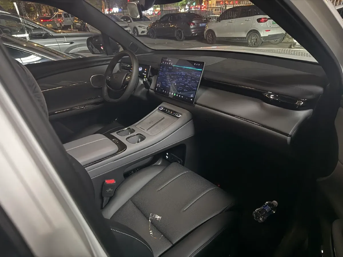 2025 GAC Trumpchi S7 1.5T 160HP L4 1DHT PHEV,autocango,china used car exporter,china ev exporter,chinese used car exporter,chinese used ev exporter