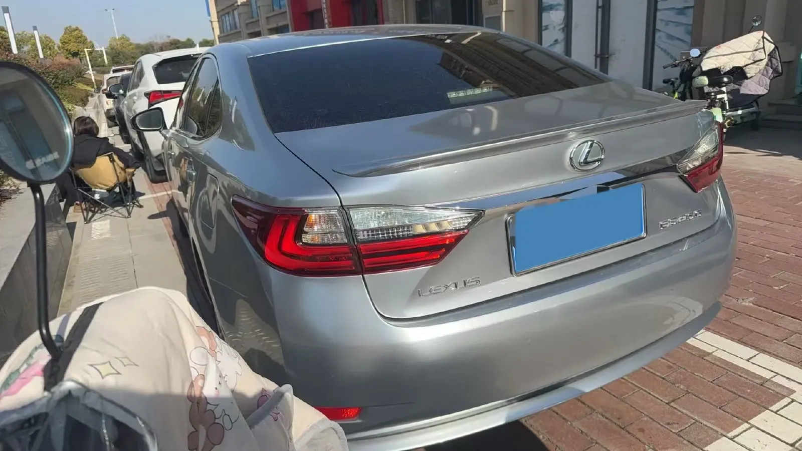 2017 Lexus ES 2.0L 167HP L4 6AT,autocango,china used car exporter,china ev exporter,chinese used car exporter,chinese used ev exporter