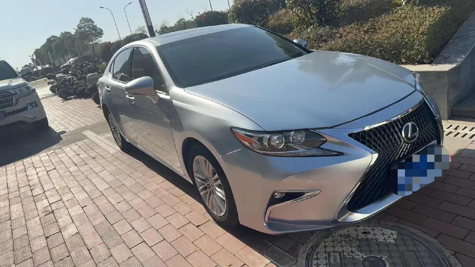 2017 Lexus ES 2.0L 167HP L4 6AT,autocango,china used car exporter,china ev exporter,chinese used car exporter,chinese used ev exporter