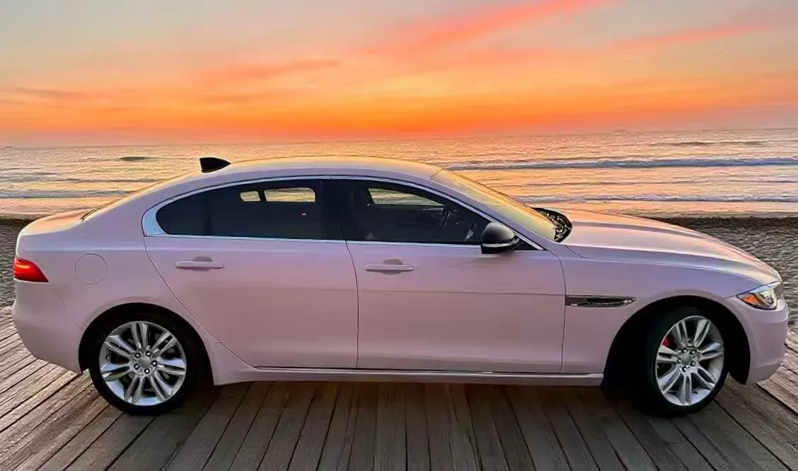 2018 Toyota Crown 2.0T 235HP L4 8AT,autocango,china used car exporter,china ev exporter,chinese used car exporter,chinese used ev exporter