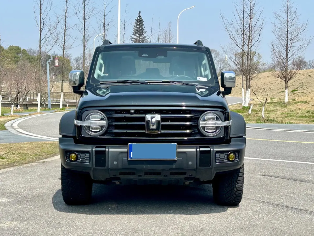 2023 Tank 300 2.0T 227HP L4 8AT,autocango,china used car exporter,china ev exporter,chinese used car exporter,chinese used ev exporter