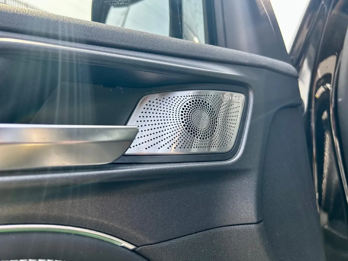 2023 Tank 300 2.0T 227HP L4 8AT,autocango,china used car exporter,china ev exporter,chinese used car exporter,chinese used ev exporter