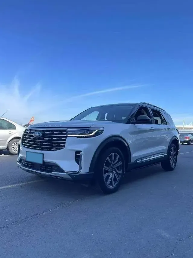 2023 Ford Explorer 2.3T 276HP L4 10AT,autocango,china used car exporter,china ev exporter,chinese used car exporter,chinese used ev exporter