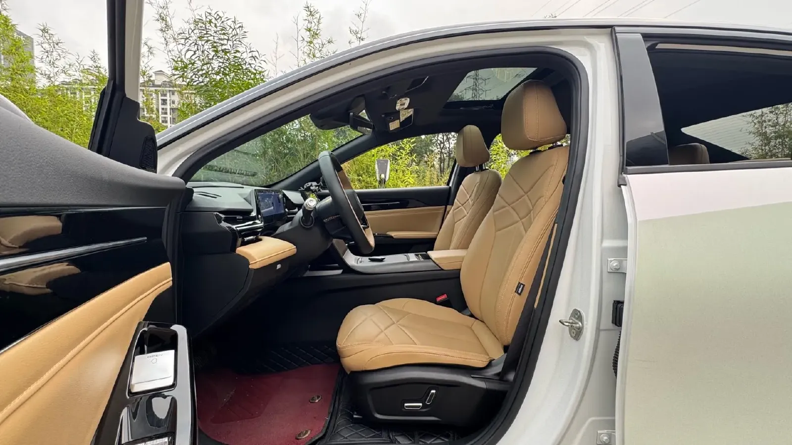 2023 Geely Galaxy L6 1.5T 163HP L4 3DHT PHEV,autocango,china used car exporter,china ev exporter,chinese used car exporter,chinese used ev exporter