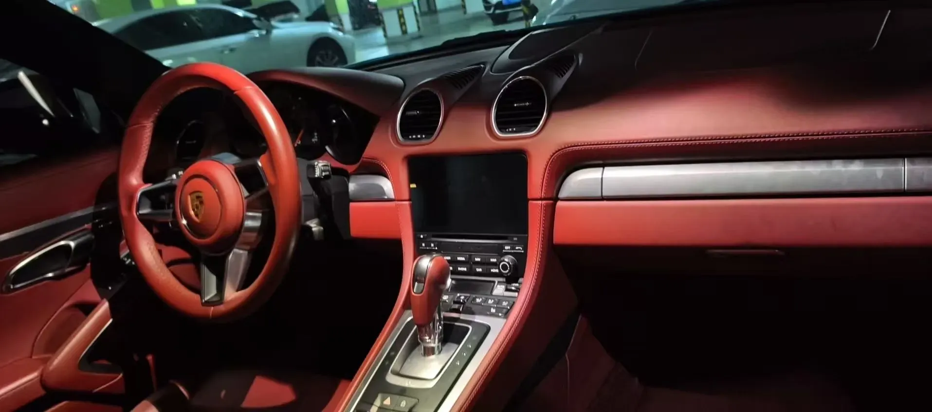 2020 Porsche 718 2.0T 250HP H4 7DCT,autocango,china used car exporter,china ev exporter,chinese used car exporter,chinese used ev exporter