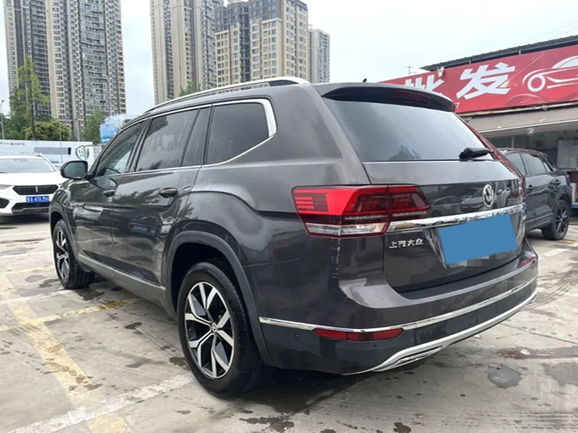 2017 Volkswagen Teramont 2.0T 220HP L4 7DCT,autocango,china used car exporter,china ev exporter,chinese used car exporter,chinese used ev exporter