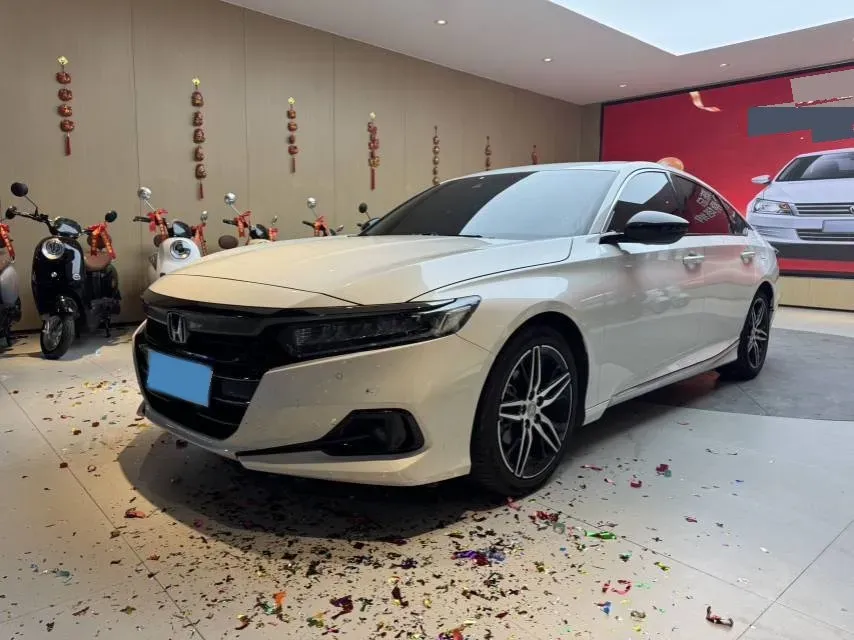 2022 Honda Accord 1.5T 194HP L4 CVT,autocango,china used car exporter,china ev exporter,chinese used car exporter,chinese used ev exporter