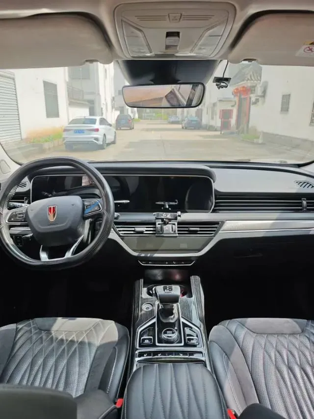 2019 HongQi HS5 2.0T 224HP L4 6AT,autocango,china used car exporter,china ev exporter,chinese used car exporter,chinese used ev exporter