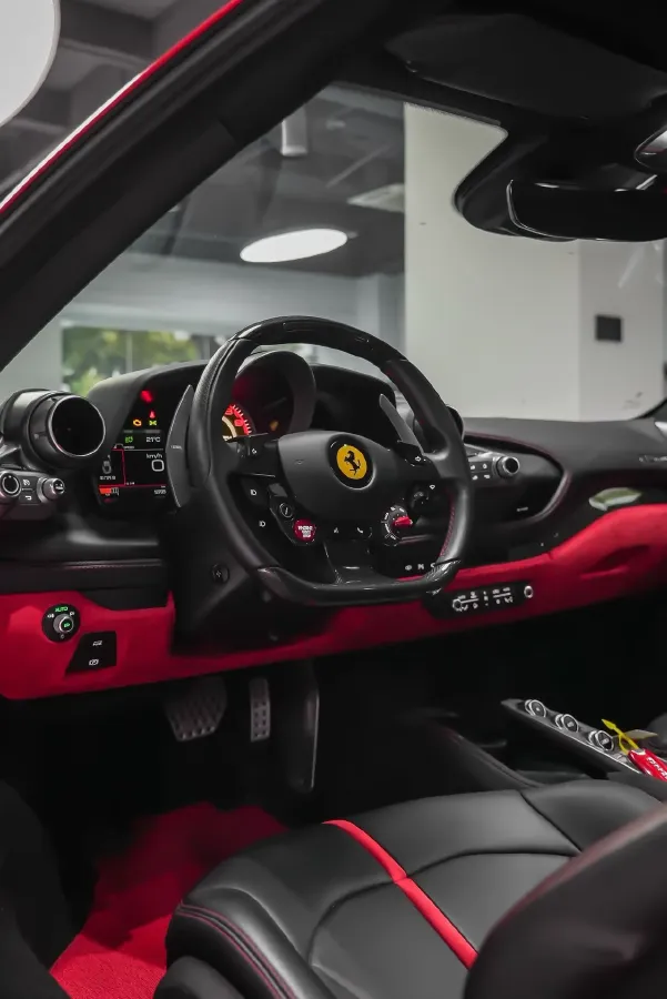 2019 Aston Martin DB11 5.2T 639HP V12 8AT,autocango,china used car exporter,china ev exporter,chinese used car exporter,chinese used ev exporter