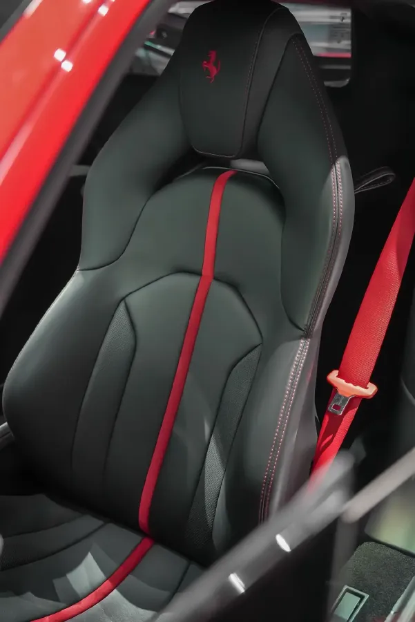 2019 Aston Martin DB11 5.2T 639HP V12 8AT,autocango,china used car exporter,china ev exporter,chinese used car exporter,chinese used ev exporter