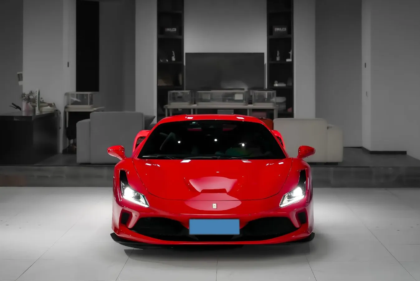 2019 Aston Martin DB11 5.2T 639HP V12 8AT,autocango,china used car exporter,china ev exporter,chinese used car exporter,chinese used ev exporter