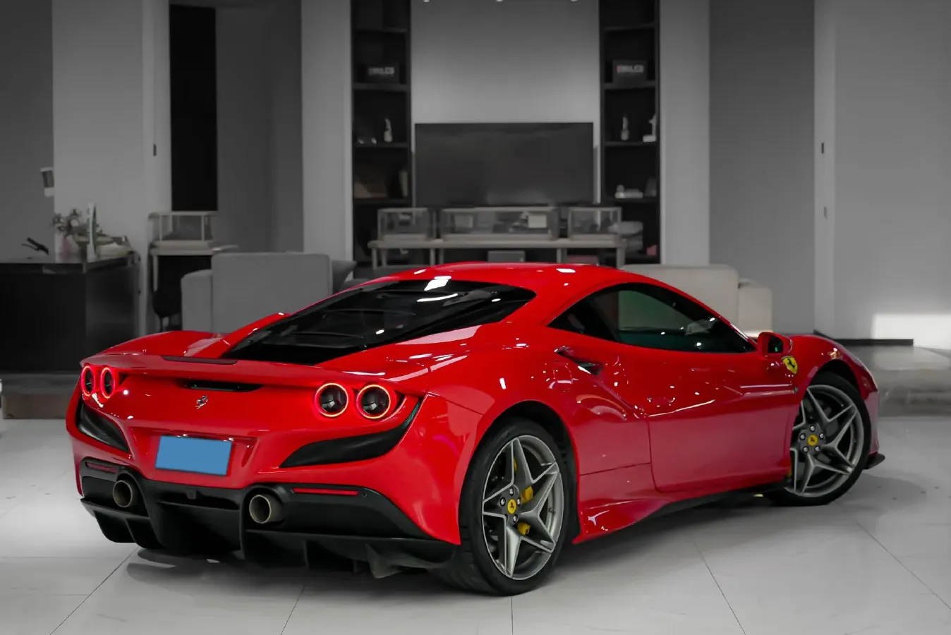 2019 Aston Martin DB11 5.2T 639HP V12 8AT,autocango,china used car exporter,china ev exporter,chinese used car exporter,chinese used ev exporter