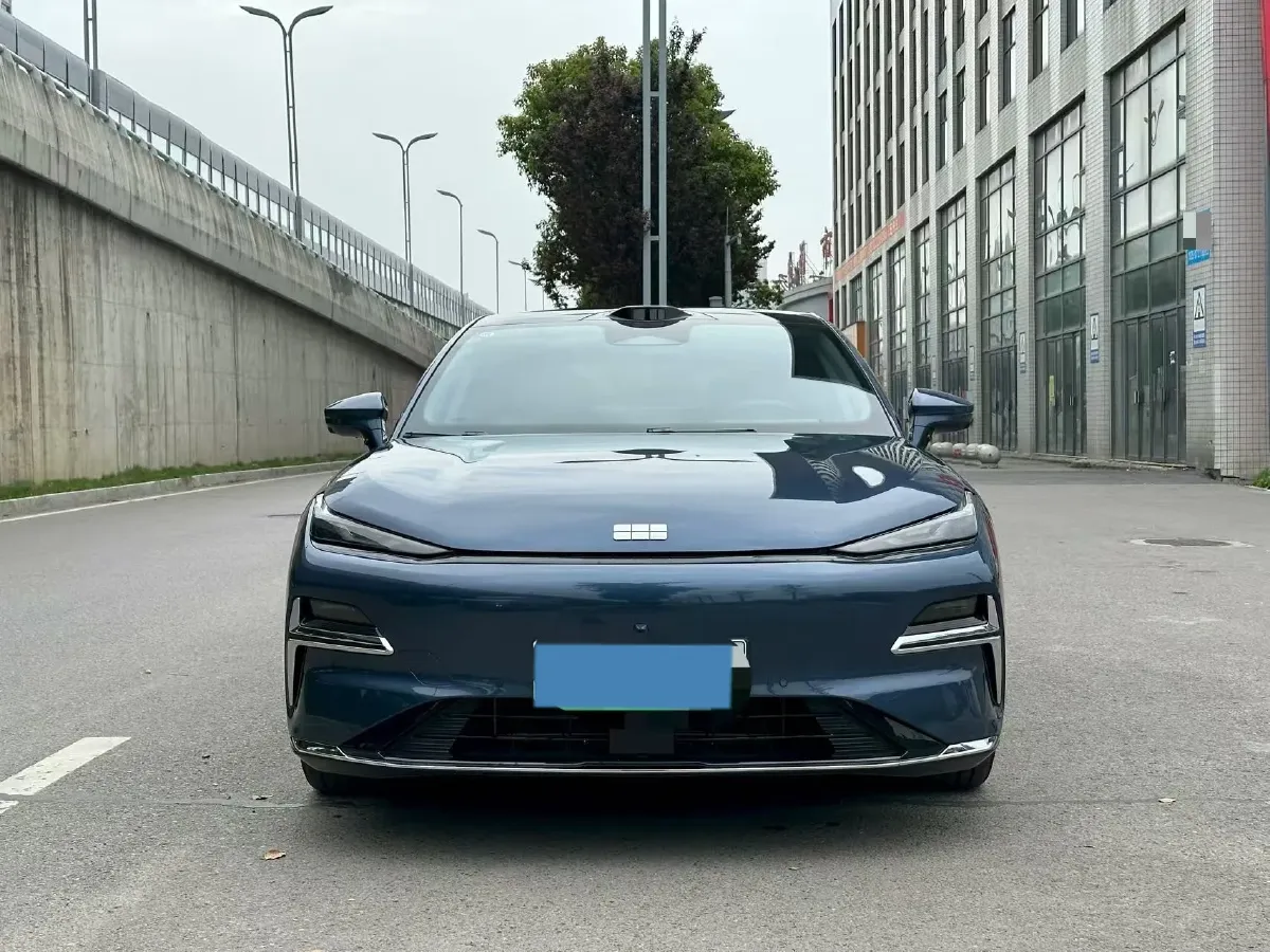 2025 Geely Galaxy Starshine 8 1.5T 163HP L4 3DHT PHEV 27.69KWH,autocango,china used car exporter,china ev exporter,chinese used car exporter,chinese used ev exporter