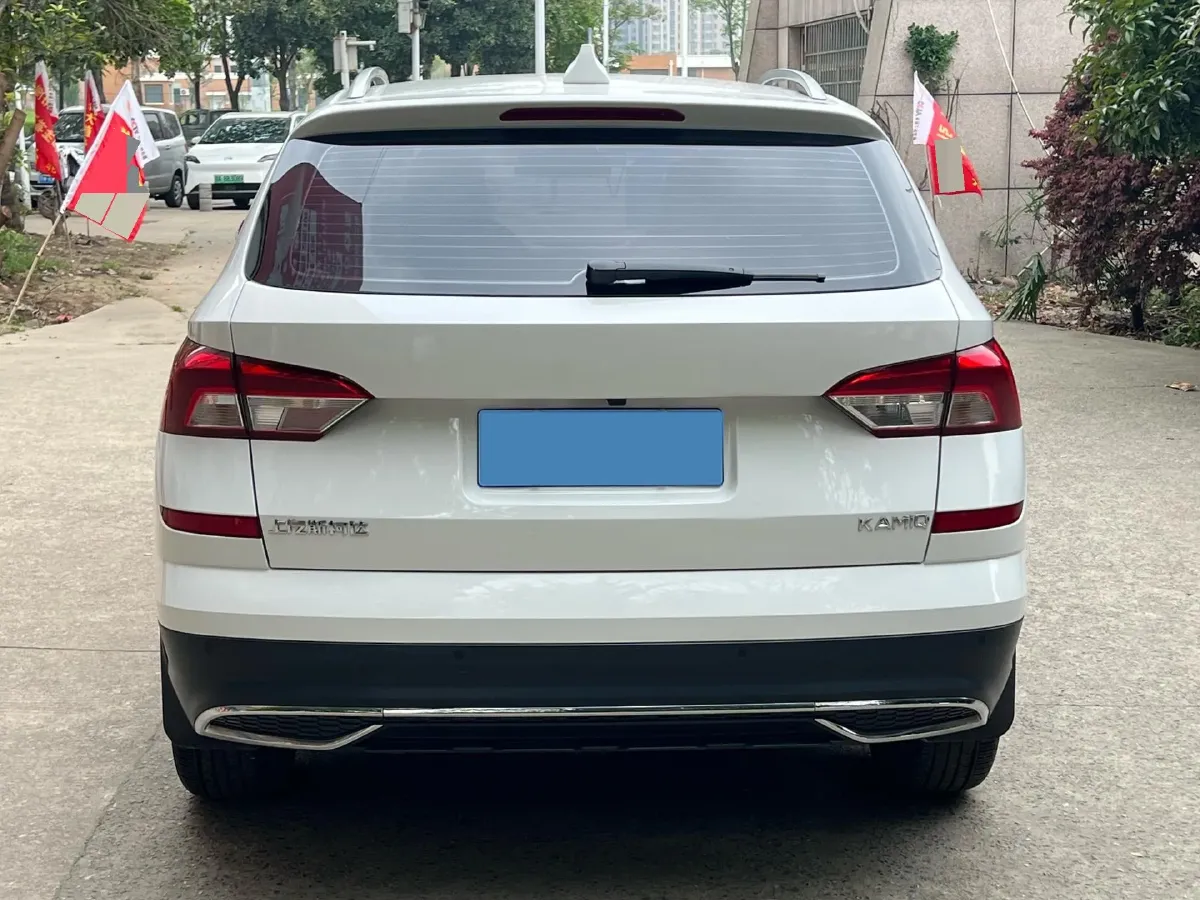 2022 Skoda Kamiq 1.5L 112HP L4 6AT,autocango,china used car exporter,china ev exporter,chinese used car exporter,chinese used ev exporter