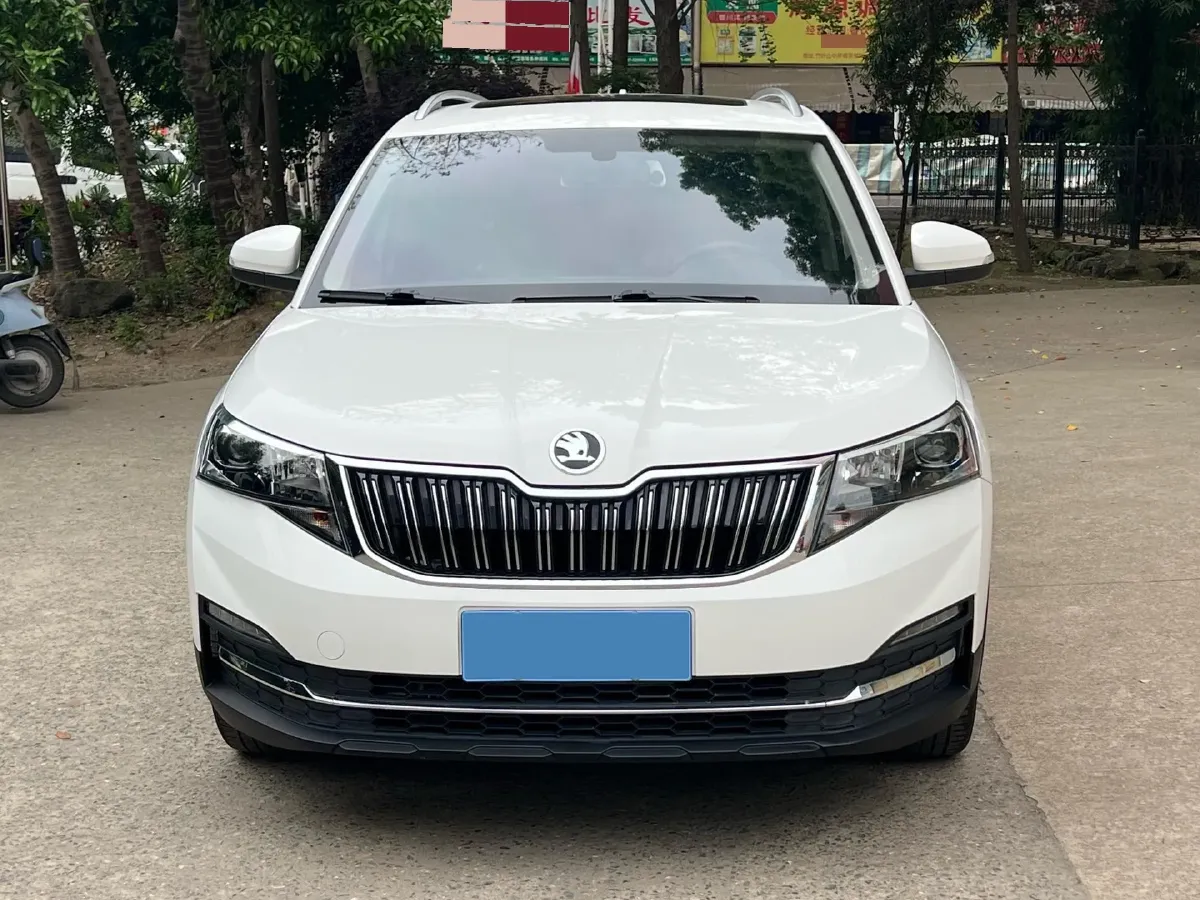 2022 Skoda Kamiq 1.5L 112HP L4 6AT,autocango,china used car exporter,china ev exporter,chinese used car exporter,chinese used ev exporter