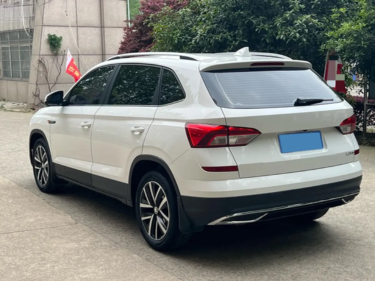 2022 Skoda Kamiq 1.5L 112HP L4 6AT,autocango,china used car exporter,china ev exporter,chinese used car exporter,chinese used ev exporter