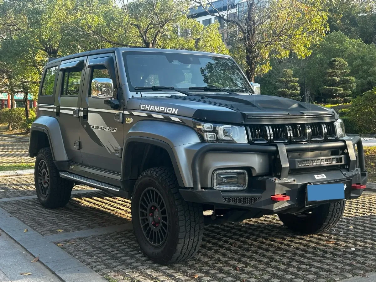 2023 Beijing BJ40 2.0T 224HP L4 8AT,autocango,china used car exporter,china ev exporter,chinese used car exporter,chinese used ev exporter