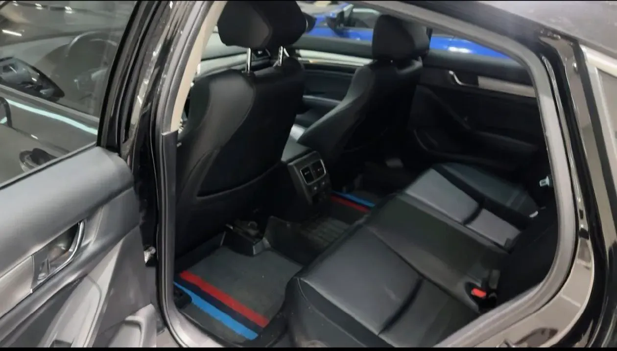 2018 Honda Accord 1.5T 194HP L4 CVT,autocango,china used car exporter,china ev exporter,chinese used car exporter,chinese used ev exporter