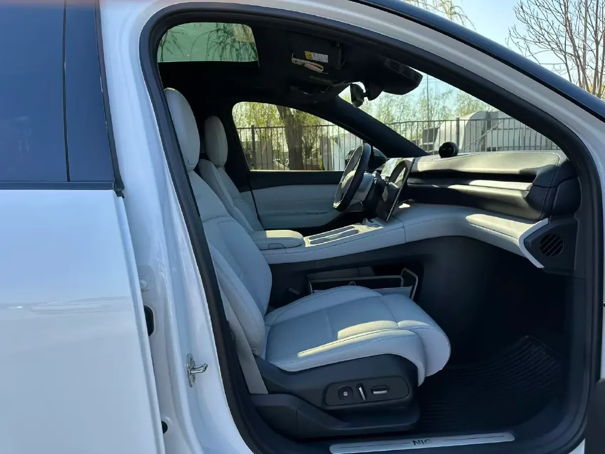 2023 NIO ES6 BEV 75KWH,autocango,china used car exporter,china ev exporter,chinese used car exporter,chinese used ev exporter