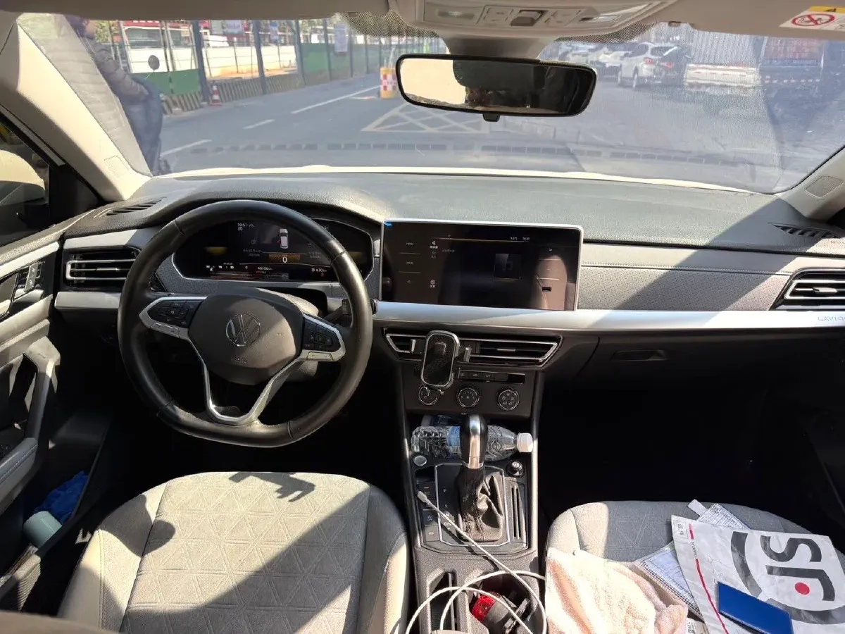 2023 Volkswagen Lavida 1.5T 160HP L4 7DCT,autocango,china used car exporter,china ev exporter,chinese used car exporter,chinese used ev exporter