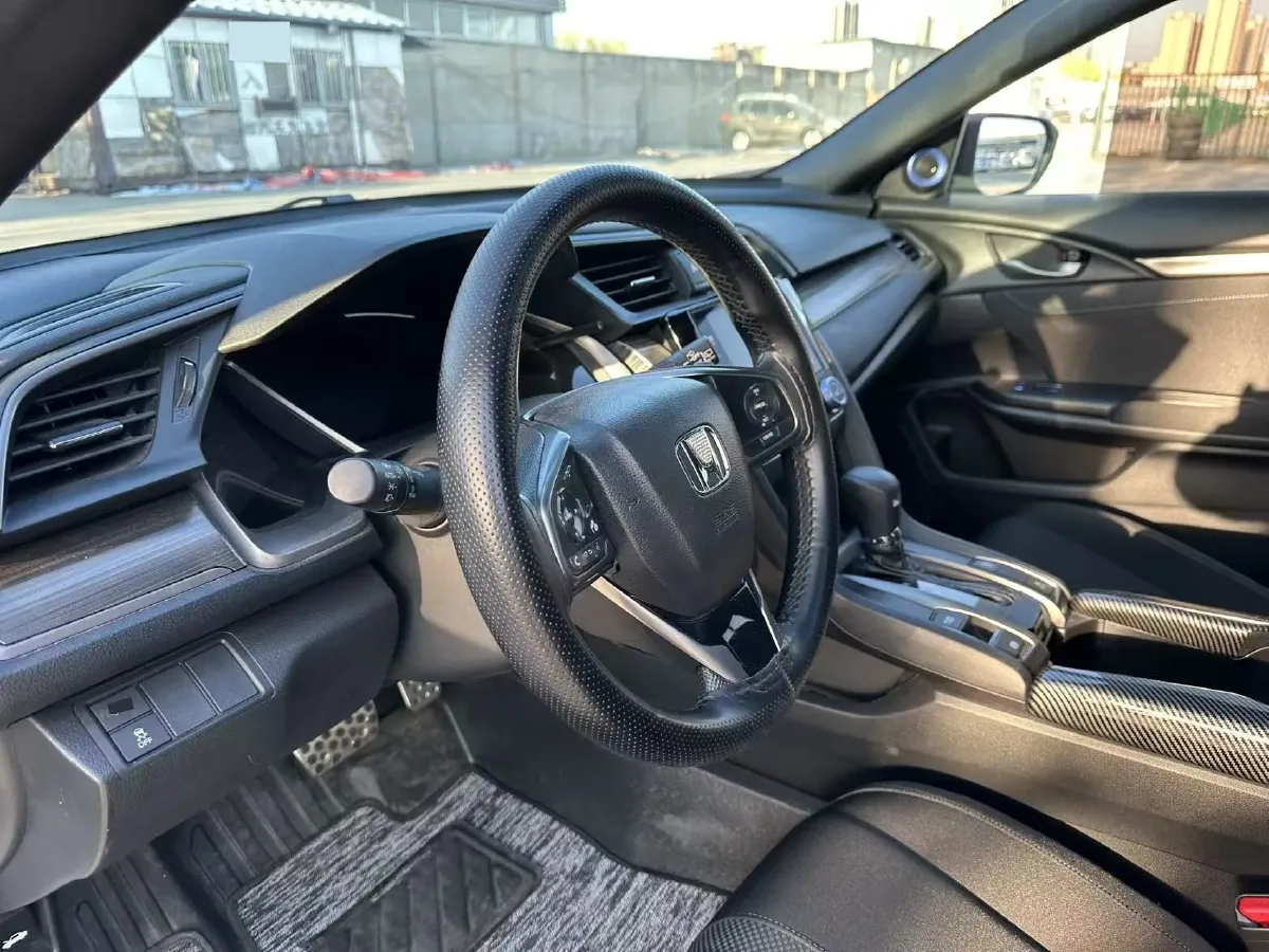 2021 Honda Civic 1.5T 177HP L4 CVT,autocango,china used car exporter,china ev exporter,chinese used car exporter,chinese used ev exporter