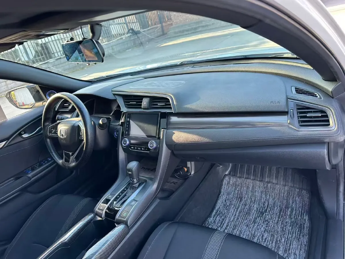 2021 Honda Civic 1.5T 177HP L4 CVT,autocango,china used car exporter,china ev exporter,chinese used car exporter,chinese used ev exporter