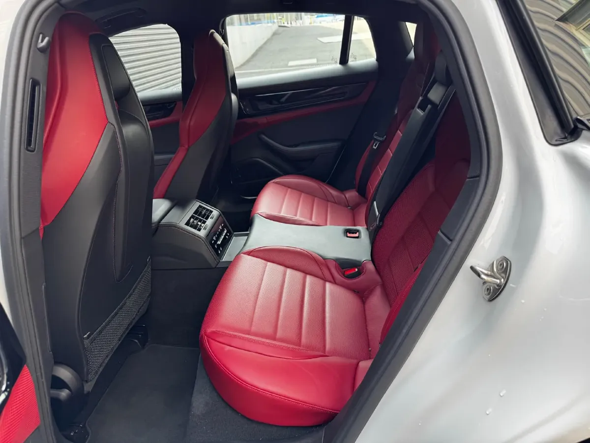 2024 Porsche Taycan 2AT BEV 105KWH,autocango,china used car exporter,china ev exporter,chinese used car exporter,chinese used ev exporter