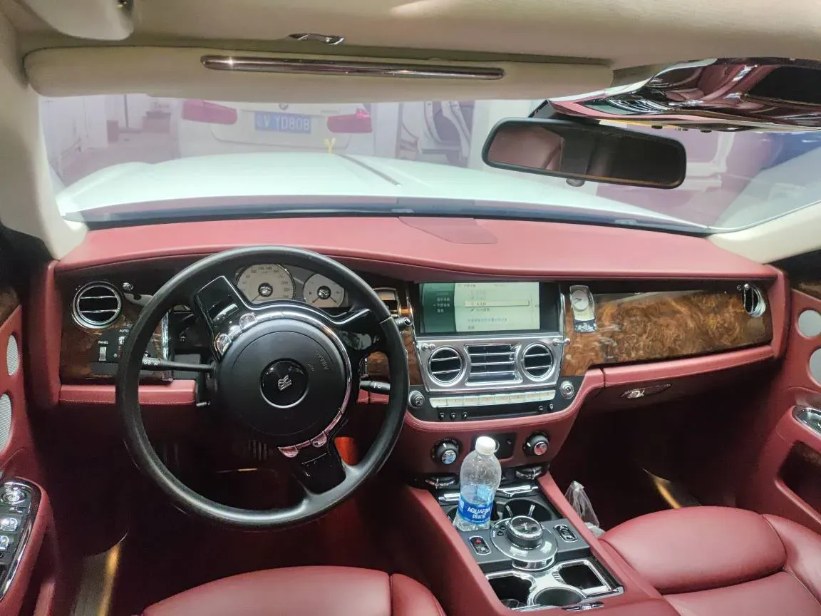 2015 Rolls-Royce Ghost 6.6T 571HP V12 8AT,autocango,china used car exporter,china ev exporter,chinese used car exporter,chinese used ev exporter