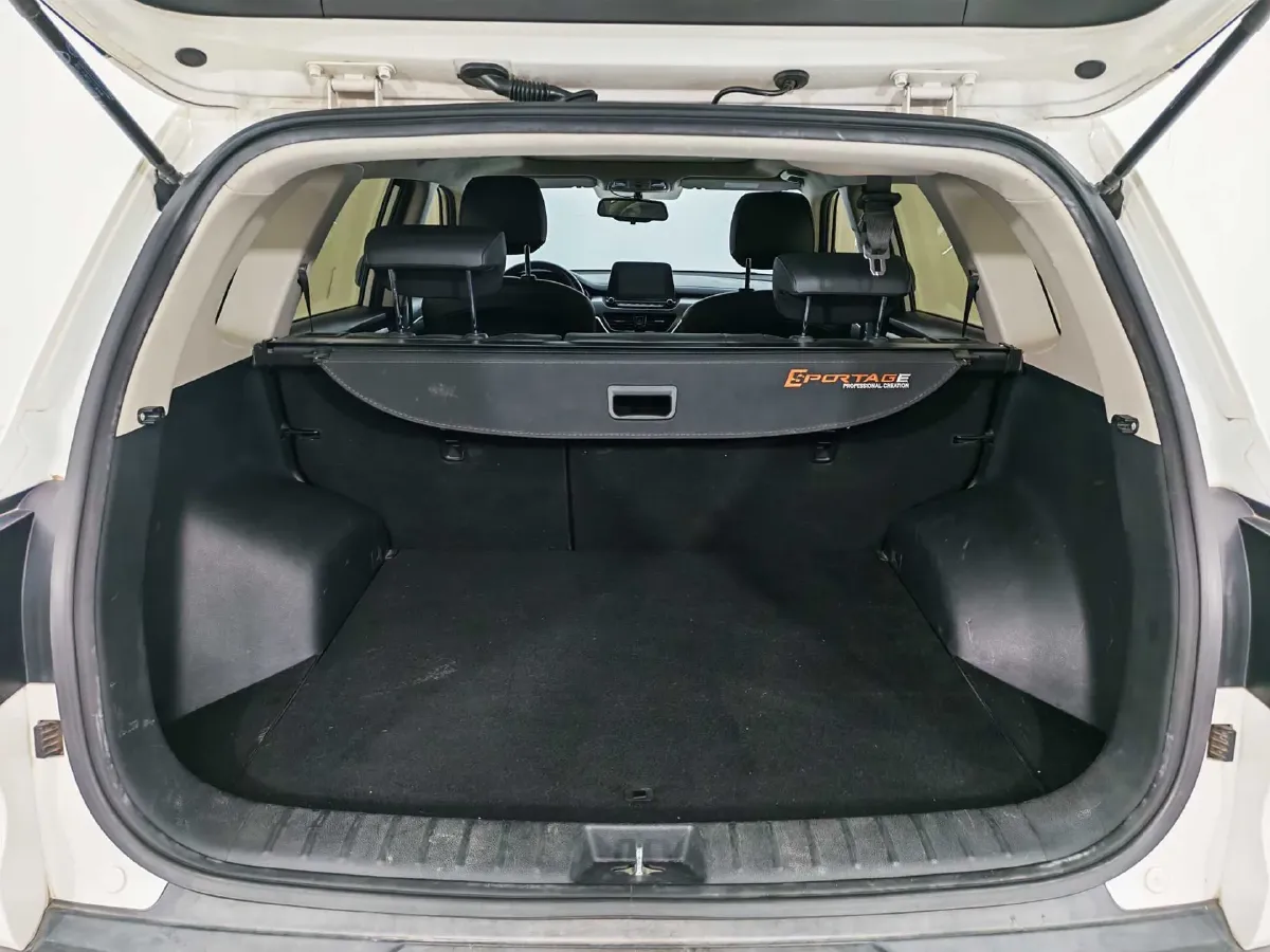 2018 Kia Sportage R 2.0L 160HP L4 6AT,autocango,china used car exporter,china ev exporter,chinese used car exporter,chinese used ev exporter