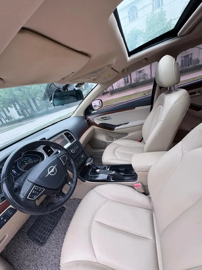 2015 HaiMa M8 1.8T 188HP L4 6AT,autocango,china used car exporter,china ev exporter,chinese used car exporter,chinese used ev exporter