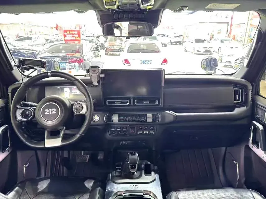 2024 212 212 T01 2.0T 252HP L4 8AT,autocango,china used car exporter,china ev exporter,chinese used car exporter,chinese used ev exporter