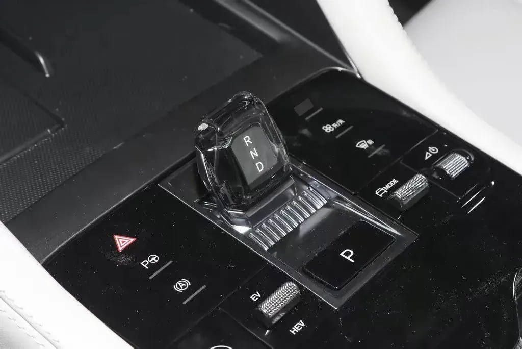 2025 BYD Song Plus 1.5L 101HP L4 E-CVT PHEV 26.6KWH,autocango,china used car exporter,china ev exporter,chinese used car exporter,chinese used ev exporter