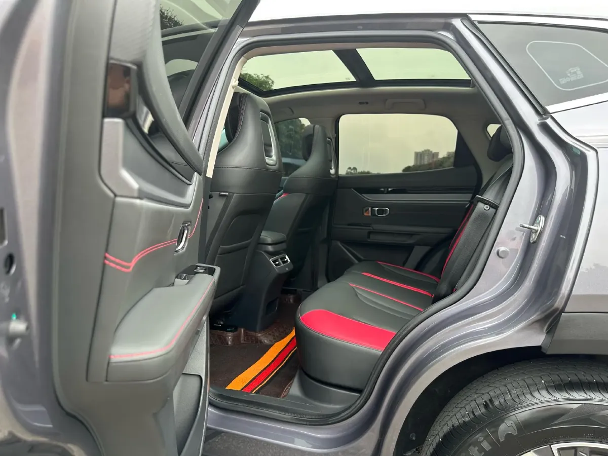 2024 Jetour DASHING 1.5T 156HP L4 6DCT,autocango,china used car exporter,china ev exporter,chinese used car exporter,chinese used ev exporter