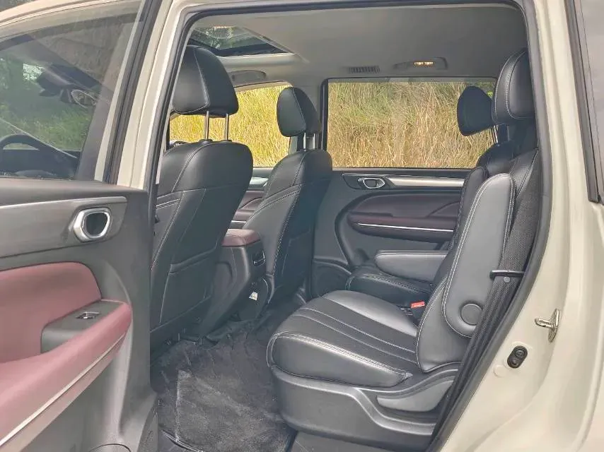 2021 GAC Trumpchi M6 1.5T 169HP L4 7DCT,autocango,china used car exporter,china ev exporter,chinese used car exporter,chinese used ev exporter