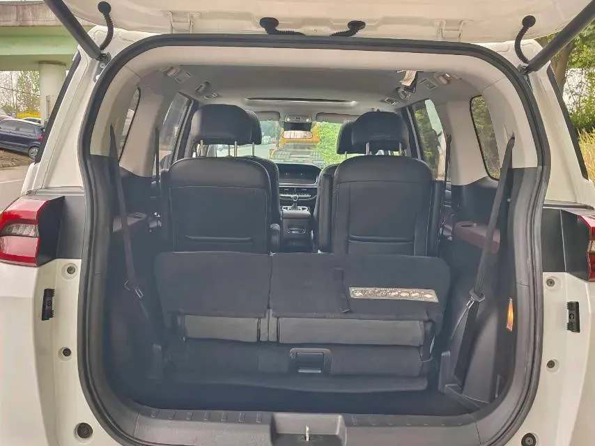 2021 GAC Trumpchi M6 1.5T 169HP L4 7DCT,autocango,china used car exporter,china ev exporter,chinese used car exporter,chinese used ev exporter