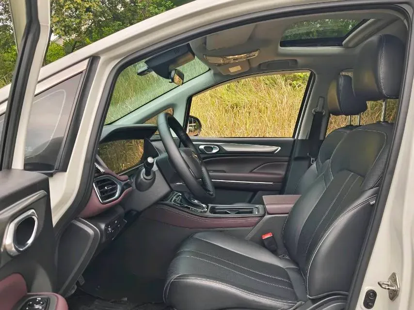 2021 GAC Trumpchi M6 1.5T 169HP L4 7DCT,autocango,china used car exporter,china ev exporter,chinese used car exporter,chinese used ev exporter