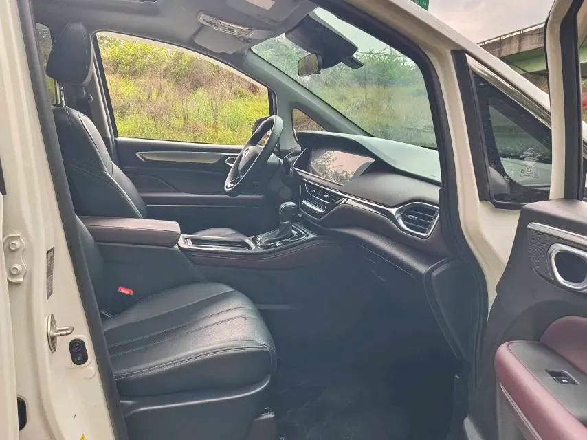 2021 GAC Trumpchi M6 1.5T 169HP L4 7DCT,autocango,china used car exporter,china ev exporter,chinese used car exporter,chinese used ev exporter