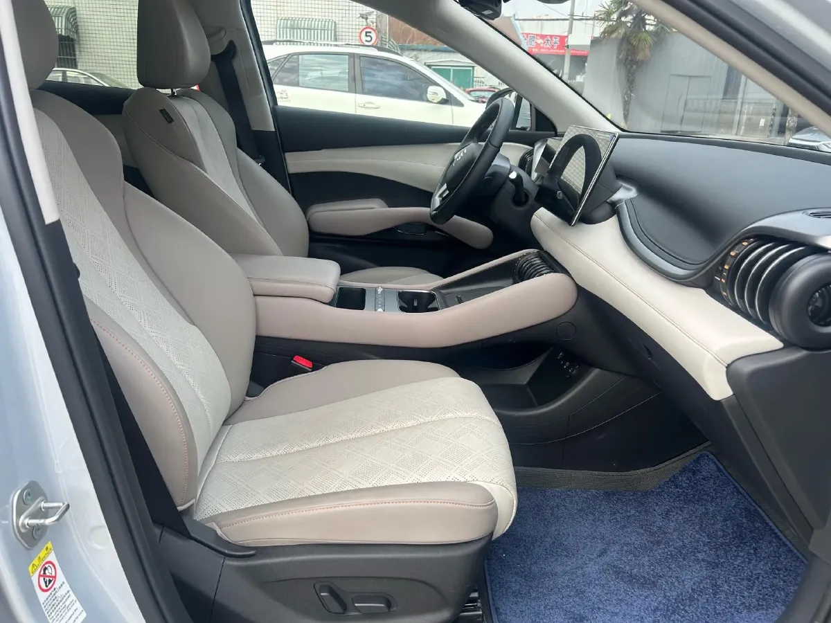 2025 BYD Yuan Plus BEV 60.48KWH,autocango,china used car exporter,china ev exporter,chinese used car exporter,chinese used ev exporter