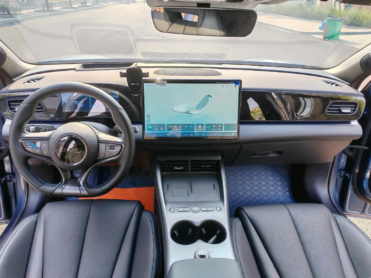 2025 BYD QinL BEV,autocango,china used car exporter,china ev exporter,chinese used car exporter,chinese used ev exporter