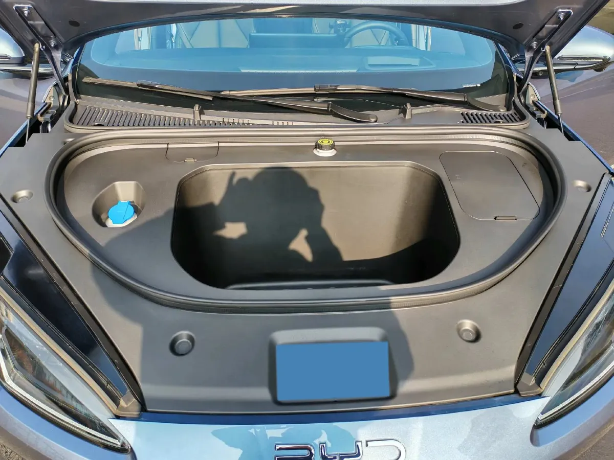 2025 BYD QinL BEV,autocango,china used car exporter,china ev exporter,chinese used car exporter,chinese used ev exporter