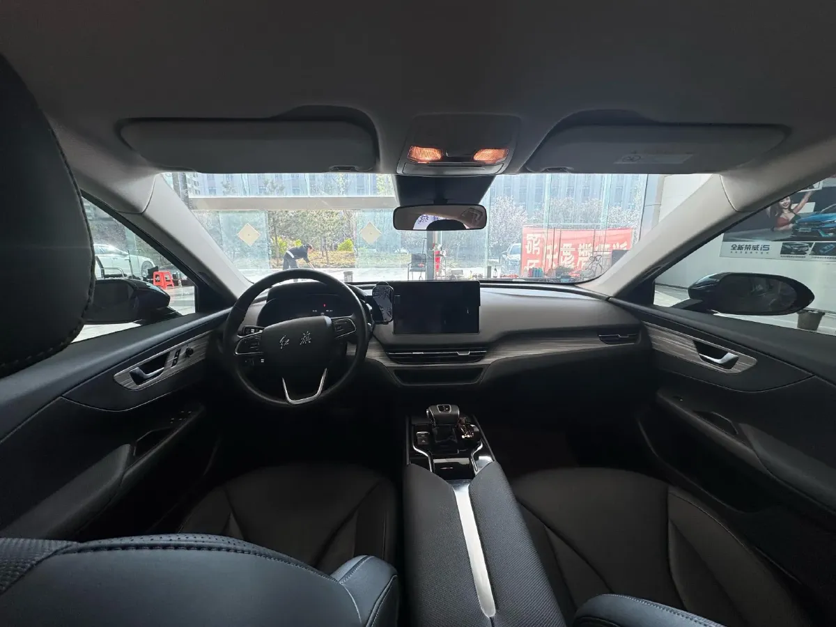 2023 HongQi E-QM5 BEV 82KWH,autocango,china used car exporter,china ev exporter,chinese used car exporter,chinese used ev exporter