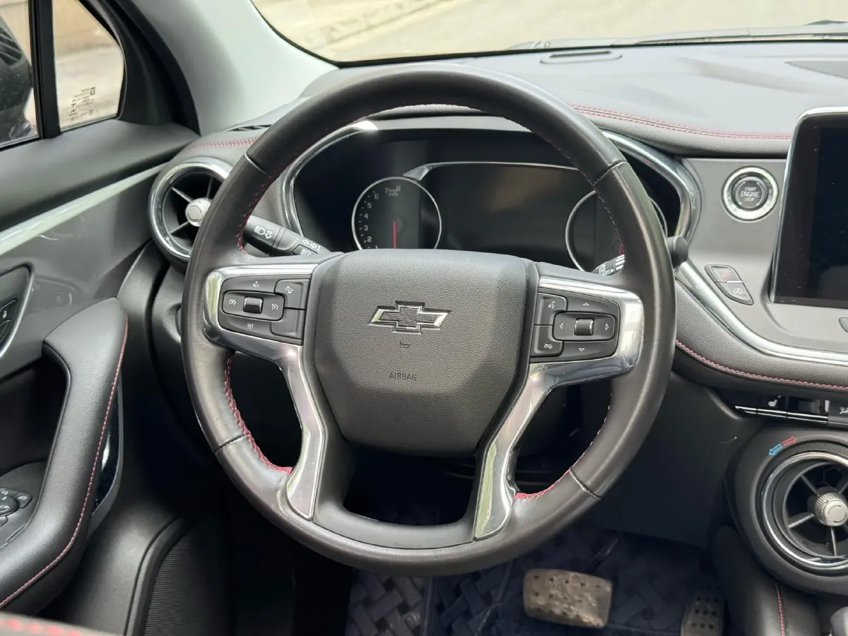 2021 BMW 3 Series 2.0T 156HP L4 8AT,autocango,china used car exporter,china ev exporter,chinese used car exporter,chinese used ev exporter