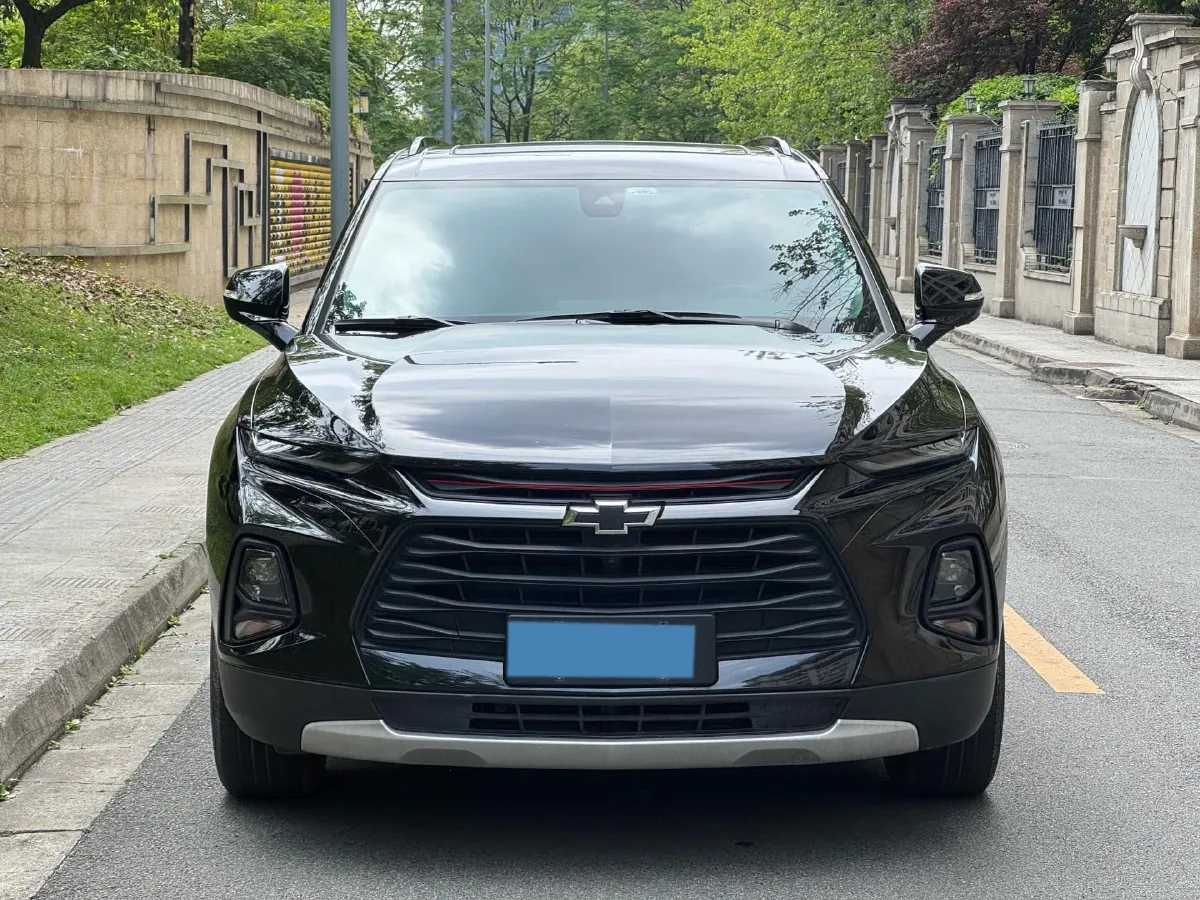 2021 BMW 3 Series 2.0T 156HP L4 8AT,autocango,china used car exporter,china ev exporter,chinese used car exporter,chinese used ev exporter