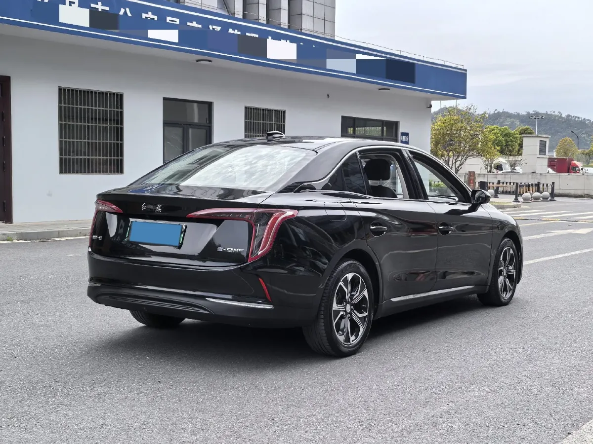 2023 HongQi E-QM5 BEV 54KWH,autocango,china used car exporter,china ev exporter,chinese used car exporter,chinese used ev exporter