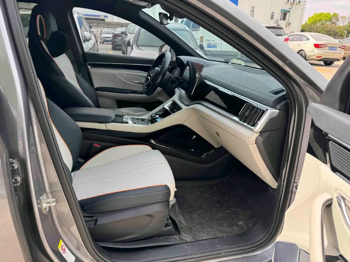 2022 Hyundai Tucson 2.0L 150HP L4 6AT Hybrid,autocango,china used car exporter,china ev exporter,chinese used car exporter,chinese used ev exporter