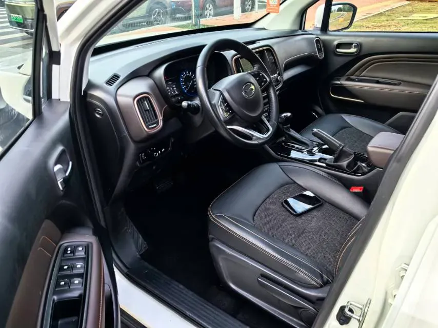 2019 GAC Trumpchi GS3 1.5T 163HP L3 7DCT,autocango,china used car exporter,china ev exporter,chinese used car exporter,chinese used ev exporter